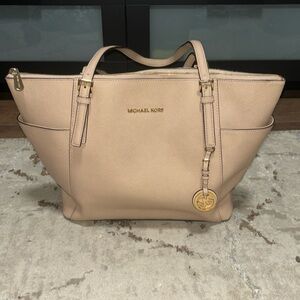 Authentic Michael Kors Purse